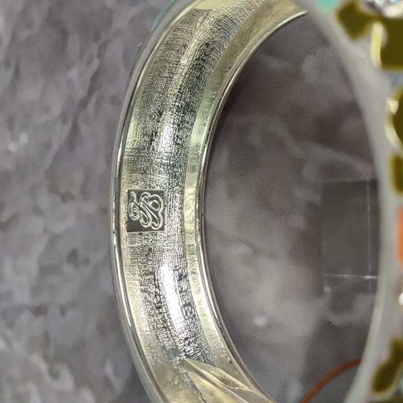 Tommy Bahama Enamel Bracelet - Picture 9 of 9